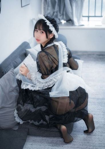 女大学生的沙龙室主演_国产剧免费电视剧