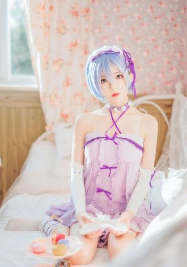 办公室椅子上_DVD免费观看电视剧
