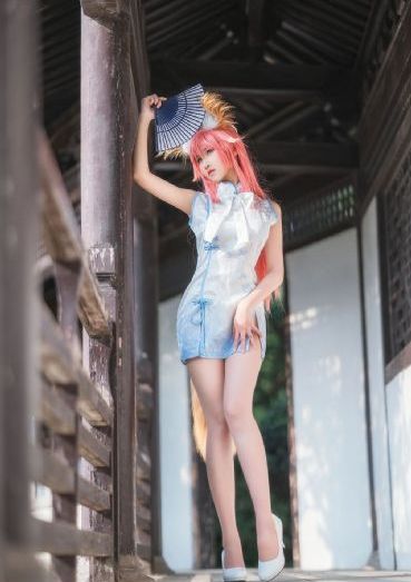完蛋我被房客包围了_超清电影完整版
