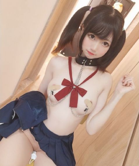 色爽女人免费_BD英语全集免费播放