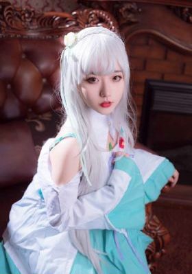 疯狂爱情_4KBD在线观看