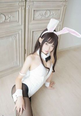 撕开她的乳罩慢慢捏捏_4K免费观看