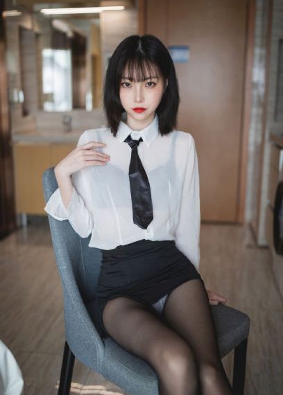 依人在线_BD高清电影在线