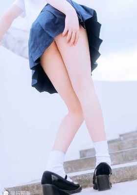 18岁性感女王的性丑闻_在线观看完整版电影在线观看