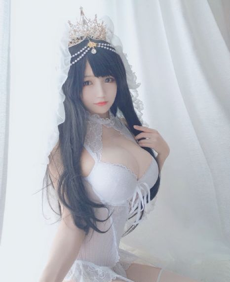 动漫美女隐私打扑克视频_超清天堂在线