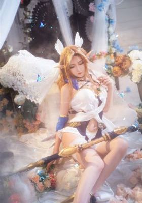 惩罚女仆扒开跪着视频网站_1080HD高清在线观看