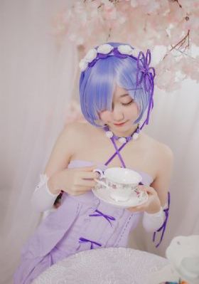 精品网站在线_国语版完整版