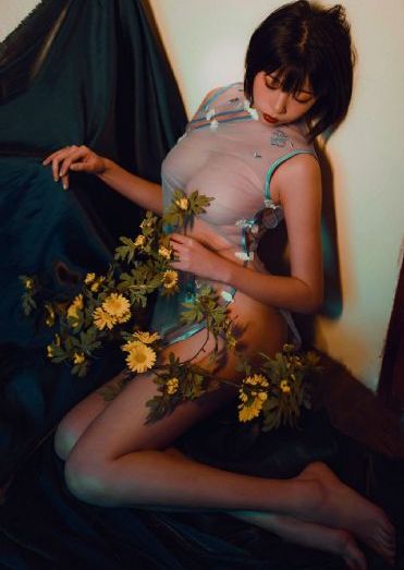 年轻的女医生在线观看_蓝光完整在线观看